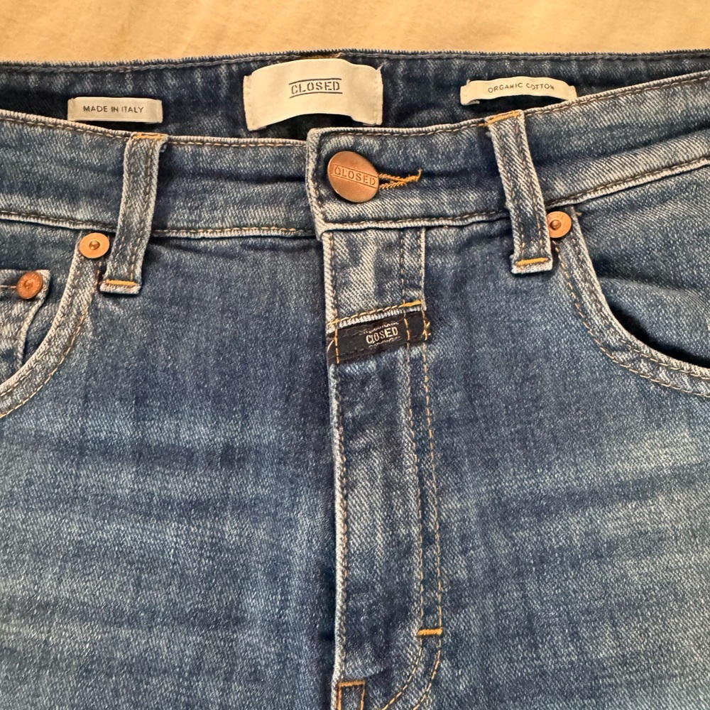 Closed Organic Baylin Straight Leg Jeans - size 28
